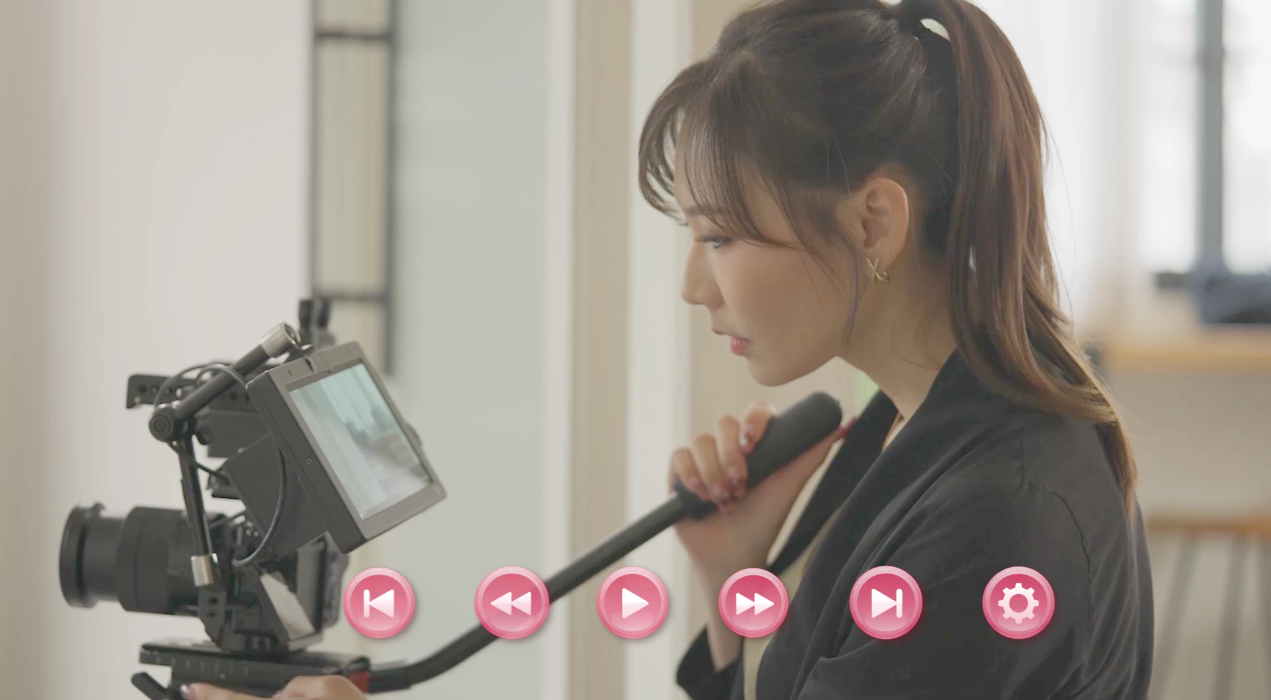 完蛋我要成为AV导演了?0.1.1官中步兵版【PC+真人SLG/全动态】/Oops! How Did I Become An AV Director?【6.55G】